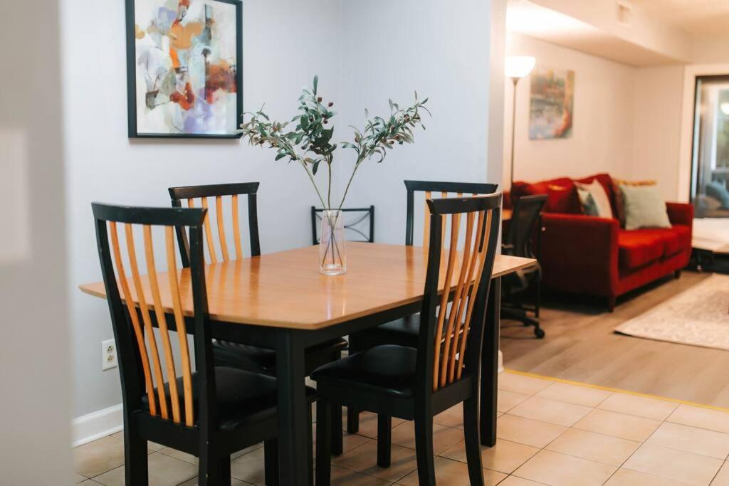Cozy 3-Bed Athens Getaway, Right Near Uga! Apartment Luaran gambar