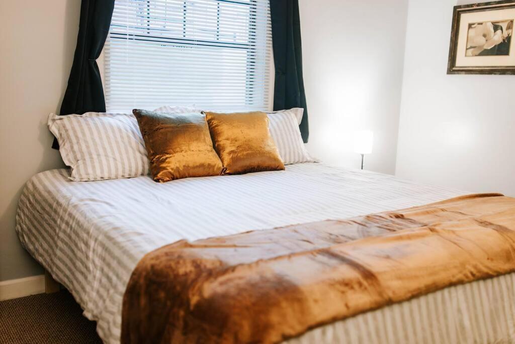 Cozy 3-Bed Athens Getaway, Right Near Uga! Apartment Luaran gambar