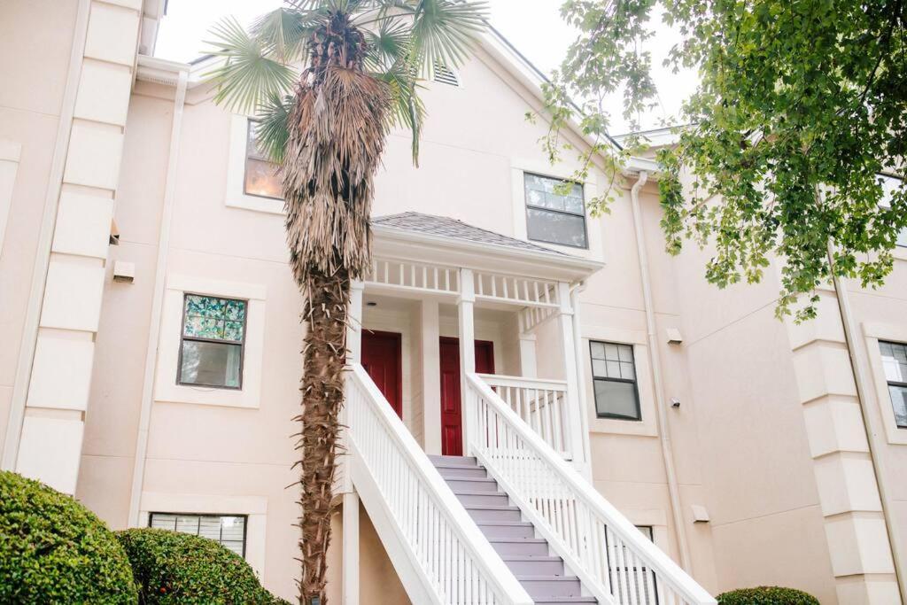 Cozy 3-Bed Athens Getaway, Right Near Uga! Apartment Luaran gambar
