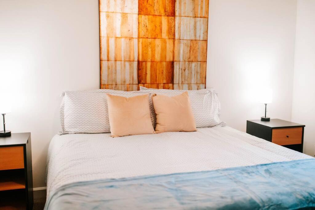 Cozy 3-Bed Athens Getaway, Right Near Uga! Apartment Luaran gambar